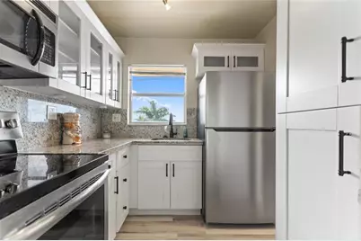 2720 N Pine Island Rd, Unit #307, Sunrise, FL 33322 - Photo 10