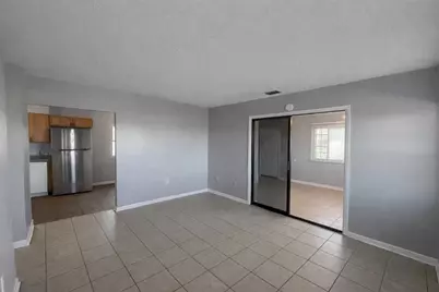 2300  Linda St, Lake Wales, FL 33898 - Photo 4