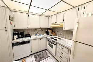 136 S Cypress Rd, Pompano Beach, FL 33060 - Photo 4