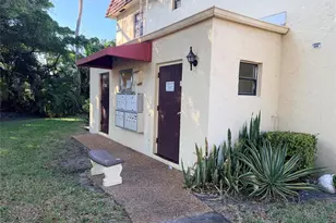 136 S Cypress Rd, Pompano Beach, FL 33060 - Photo 14