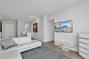 350 SE 2nd St, Fort Lauderdale, FL 33301 - Photo 12