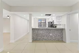 1719 Whitehall Dr, Davie, FL 33324 - Photo 6