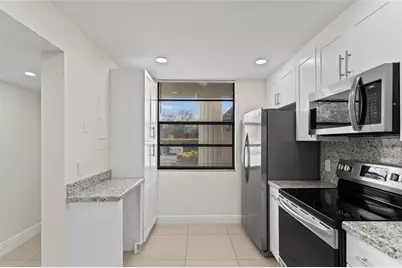 1719  Whitehall Dr, Unit #104, Davie, FL 33324 - Photo 8