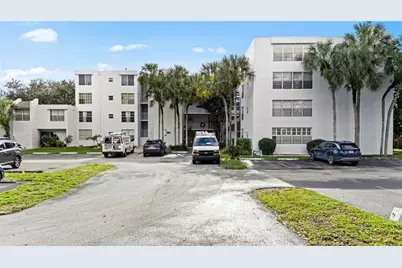 9470  Live Oak Pl, Unit #409, Davie, FL 33324 - Photo 2