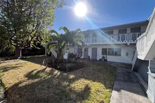 700 SE 13th St, Fort Lauderdale, FL 33316 - Photo 8