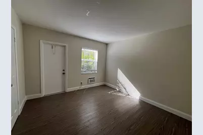 700 SE 13th St, Unit #3, Fort Lauderdale, FL 33316 - Photo 4