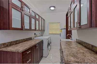 19 SE 19 Av, Pompano Beach, FL 33060 - Photo 22