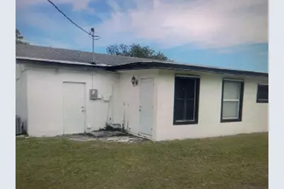3809  Avenue P, Fort Pierce, FL 34947 - Photo 2