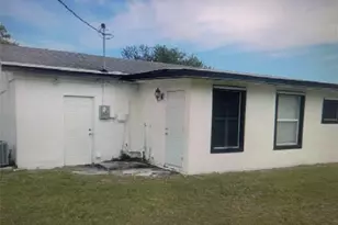 3809 Ave P, Fort Pierce, FL 34947 - Photo 2