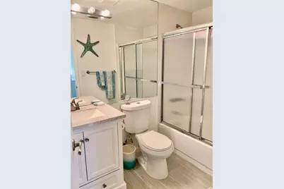 16531 NE 35th Ave, North Miami Beach, FL 33160 - Photo 14