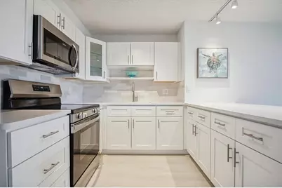 3000 N Ocean Blvd, Unit #405, Fort Lauderdale, FL 33308 - Photo 6