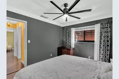 2116 NE 62nd St, Fort Lauderdale, FL 33308 - Photo 30