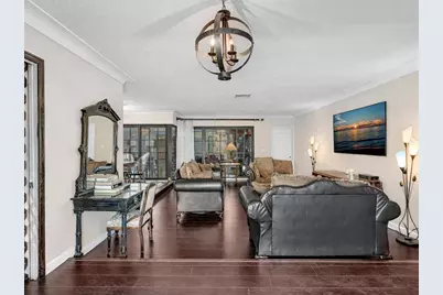 2116 NE 62nd St, Fort Lauderdale, FL 33308 - Photo 8