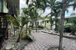 1113 SW 15th Terrace, Fort Lauderdale, FL 33312 - Photo 2