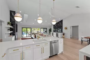 8611 Gullane Ct, Palm Beach Gardens, FL 33412 - Photo 20