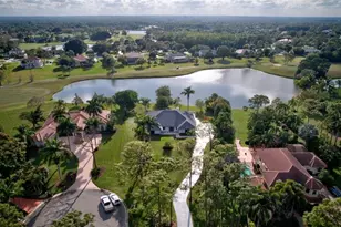 8611 Gullane Ct, Palm Beach Gardens, FL 33412 - Photo 2