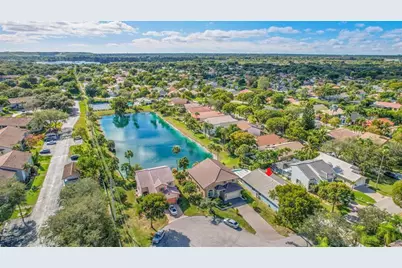 4530 NW 7th St, Deerfield Beach, FL 33442 - Photo 68