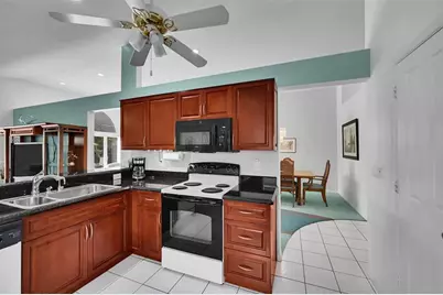 4530 NW 7th St, Deerfield Beach, FL 33442 - Photo 16