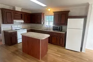 2321 SW 85th Ave, Davie, FL 33324 - Photo 2