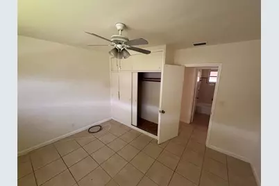 2901  Jackson St, Unit #11, Hollywood, FL 33020 - Photo 16