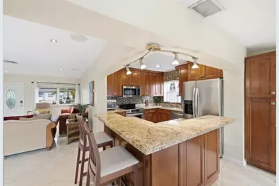 1009  Mango Isle, Fort Lauderdale, FL 33315 - Photo 4