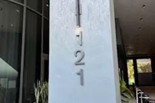 121 NE 5th Unit, Miami, FL 33132 - Photo 14