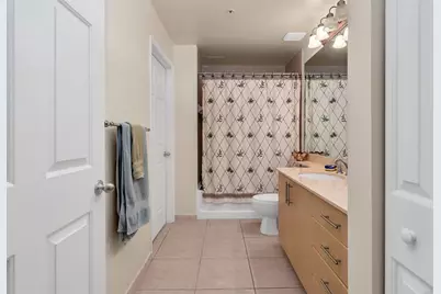 2401 NE 65th St, Unit #112, Fort Lauderdale, FL 33308 - Photo 12