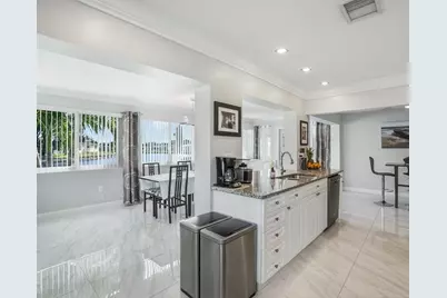 4706 NW 47th Ter, Tamarac, FL 33319 - Photo 26