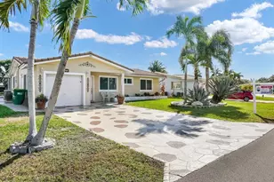 4706 NW 47th Terrace, Tamarac, FL 33319 - Photo 16