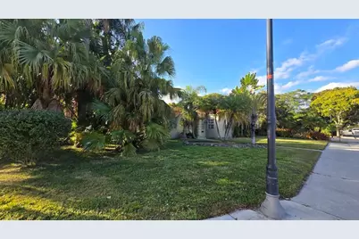 9600 N Miami Ave, Miami Shores, FL 33150 - Photo 6