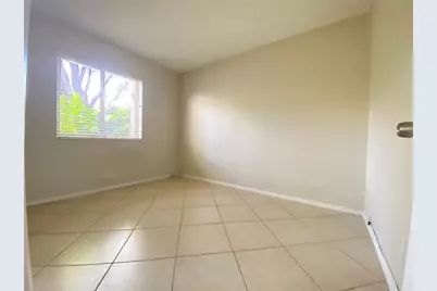 101  Gardens Dr, Unit #105, Pompano Beach, FL 33069 - Photo 16