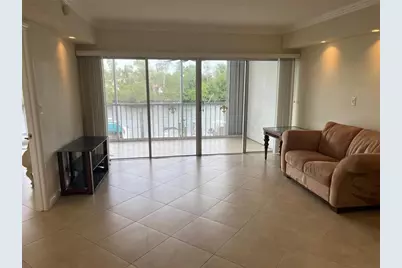 1301 E Hillsboro Blvd, Unit #205, Deerfield Beach, FL 33441 - Photo 8