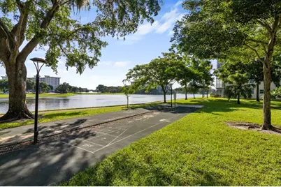 3095 N Course, Unit #1008, Pompano Beach, FL 33069 - Photo 12