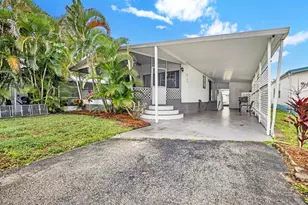 2130 SW 51st Ct, Fort Lauderdale, FL 33312 - Photo 2