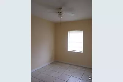 [Address not provided], Hallandale Beach, FL 33009 - Photo 8