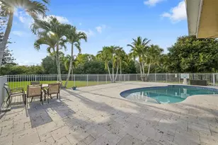 22299 Solitude Dr, Boca Raton, FL 33428 - Photo 26