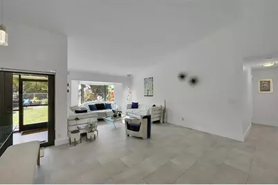 2161 NW 40th Ave, Coconut Creek, FL 33066 - Photo 10