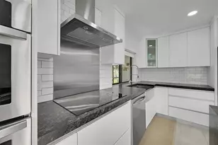 2161 NW 40th Ave, Coconut Creek, FL 33066 - Photo 20