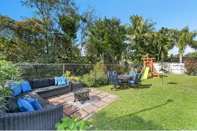 2161 NW 40th Ave, Coconut Creek, FL 33066 - Photo 38