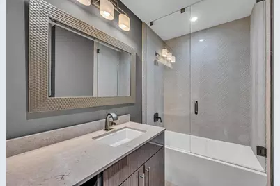 309 NE 21st Ct, Wilton Manors, FL 33305 - Photo 18