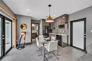 309 NE 21st Ct, Wilton Manors, FL 33305 - Photo 28