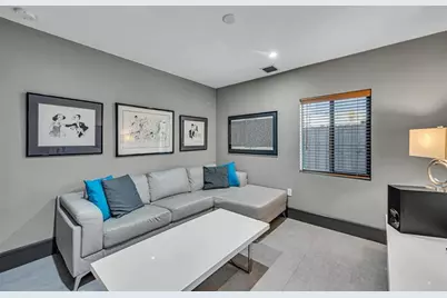 309 NE 21st Ct, Wilton Manors, FL 33305 - Photo 20