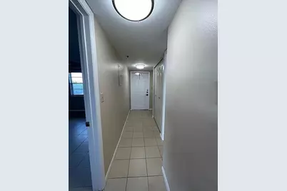 3001 W Rolling Hills Cir, Unit #608, Davie, FL 33328 - Photo 16