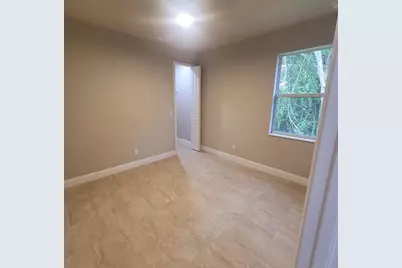 1304  Andover Dr, Labelle, FL 33935 - Photo 10