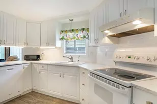 5279 NW 4th Terrace, Deerfield Beach, FL 33064 - Photo 22