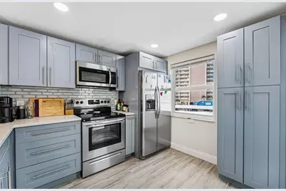 201 N Ocean Blvd, Unit #208, Pompano Beach, FL 33062 - Photo 8