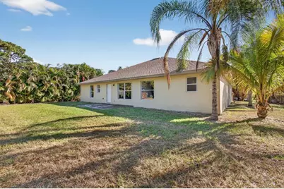 1941 SW Oakwood Rd, Port Saint Lucie, FL 34953 - Photo 34