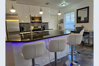 415 SW 16th St, Fort Lauderdale, FL 33315 - Photo 10