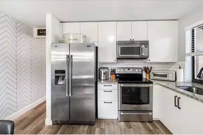 2164  Montpeliar, Weston, FL 33326 - Photo 12