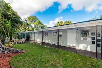 1017 NE 14th Ave, Fort Lauderdale, FL 33304 - Photo 2